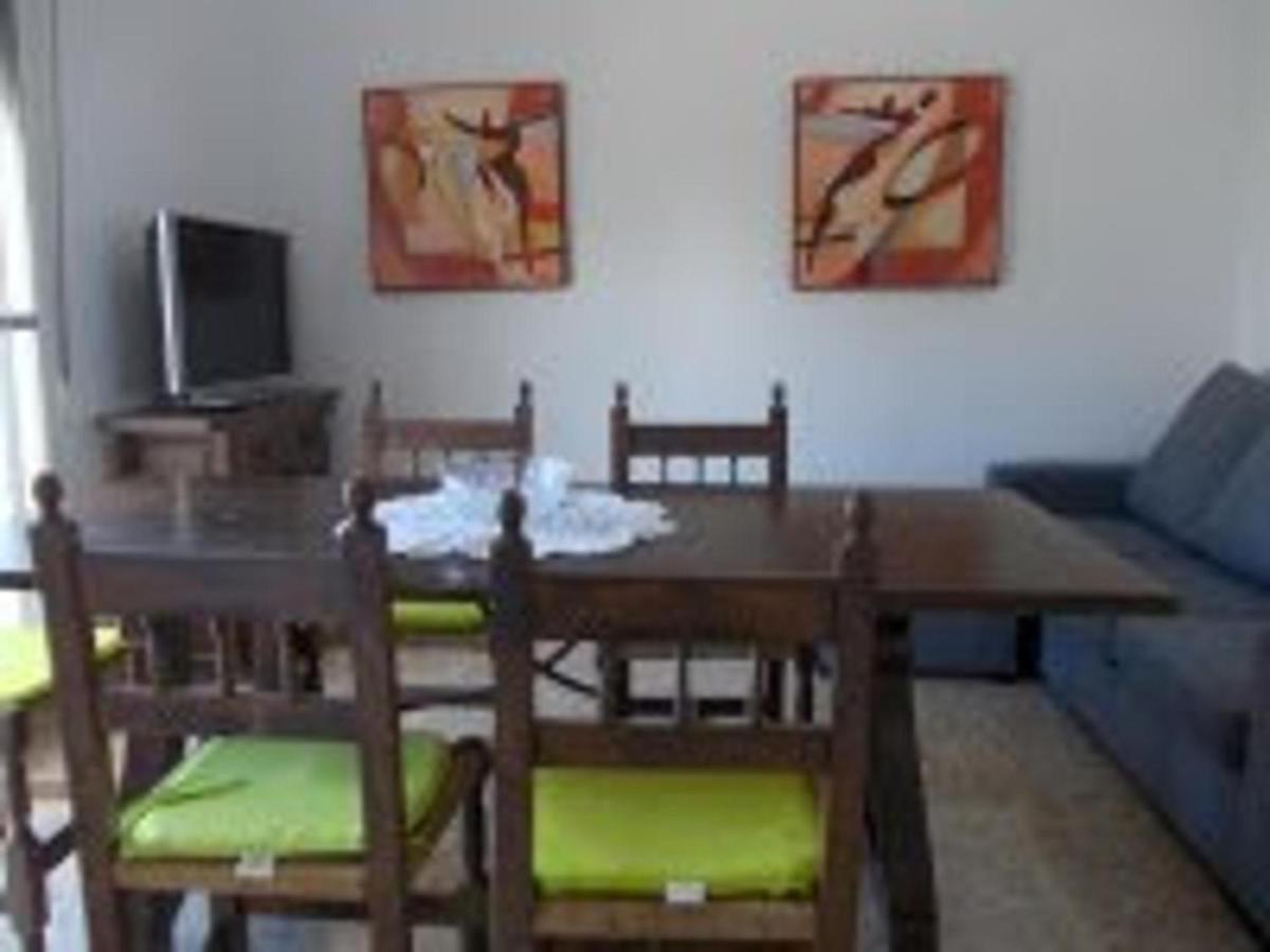 Piles - Apartment - Sleeps 7 - Parking - Seafront Exteriör bild