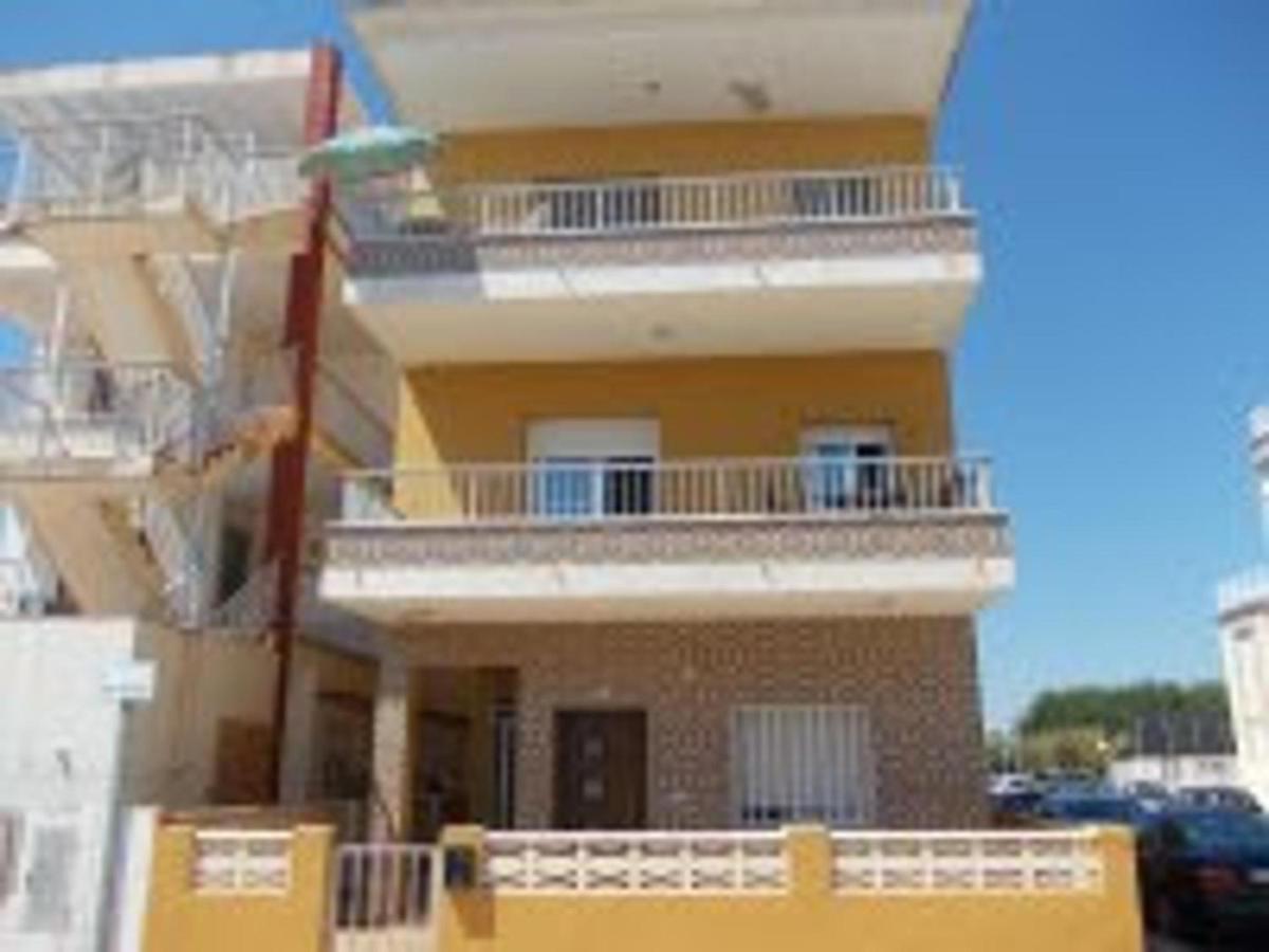 Piles - Apartment - Sleeps 7 - Parking - Seafront Exteriör bild