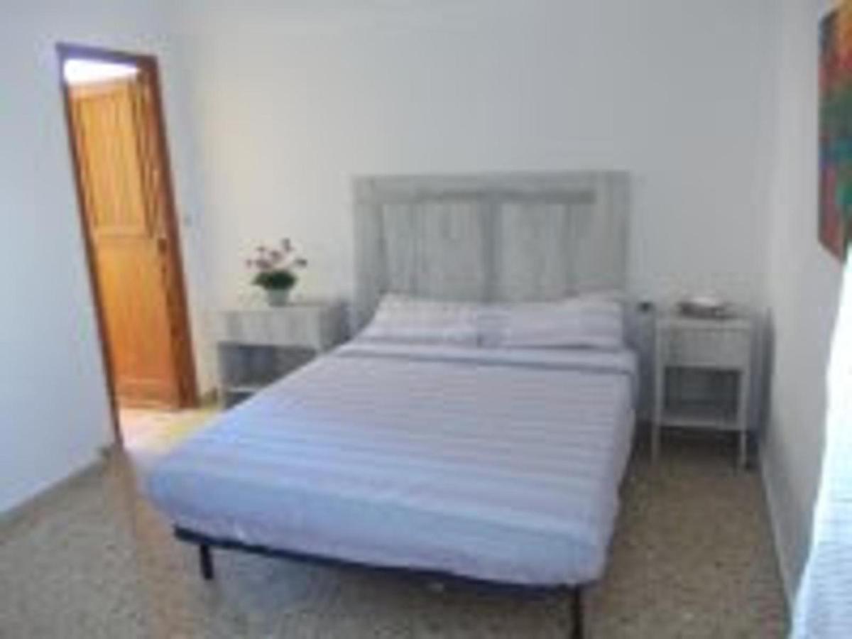 Piles - Apartment - Sleeps 7 - Parking - Seafront Exteriör bild